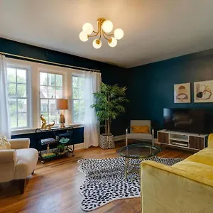  Apartment Sleep 8 In Our Cozy Colonial 2miles From Broadway United States