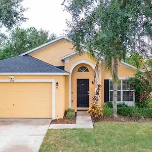  Holiday home 5 Bedroom, 7 Bed , 3 Bathroom Midterm With Pool And Game Room, Near United States